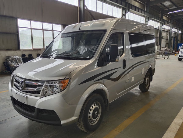御風短軸中頂房車